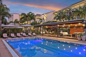 Wave Culture 1204 Beach Bliss - Apartment with complex Pool & Spa